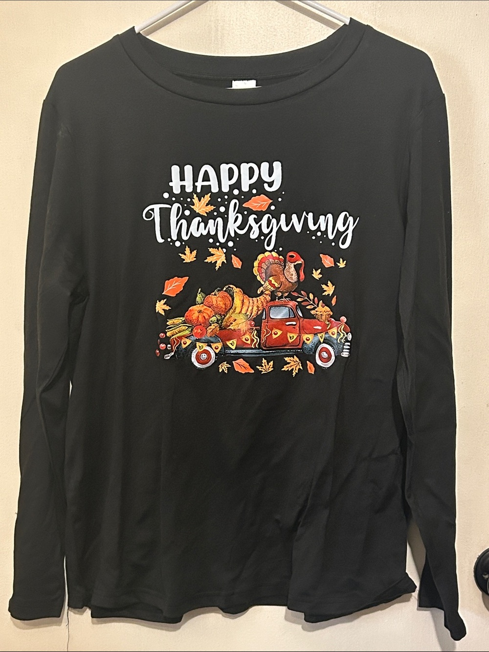 Women's Black 'Happy Thanksgiving' Long Sleeve Graphic Tee
